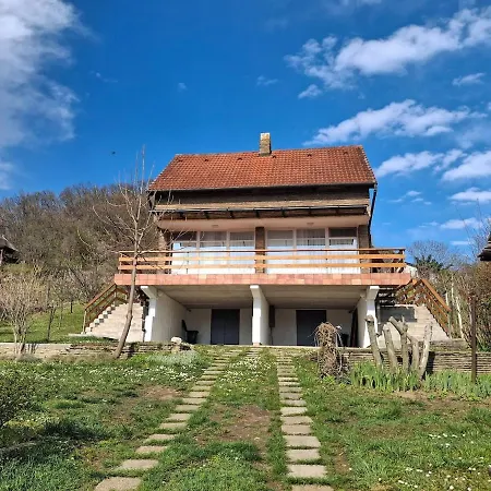 Panoramic House In Semesterbostad